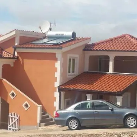 Apartmán In With Sea View, Balcony, Air Conditioning, Wifi 5169-2 *