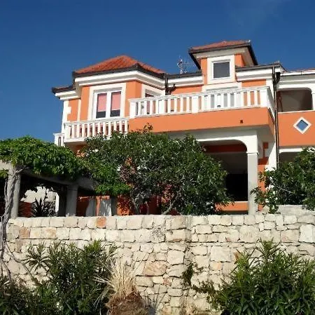 In With Sea View, Balcony, Air Conditioning, Wifi 5169-2 Apartmán